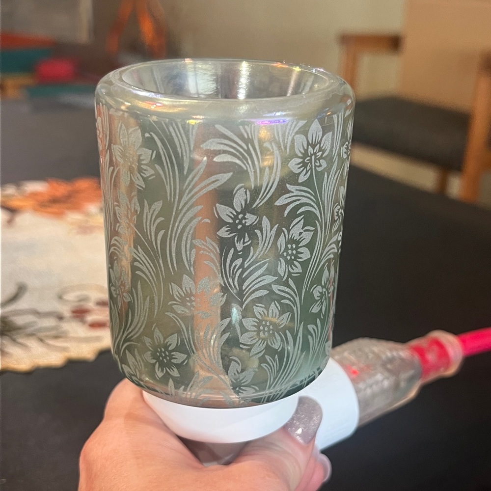Scentsy Lily Garden Mini Warmer
